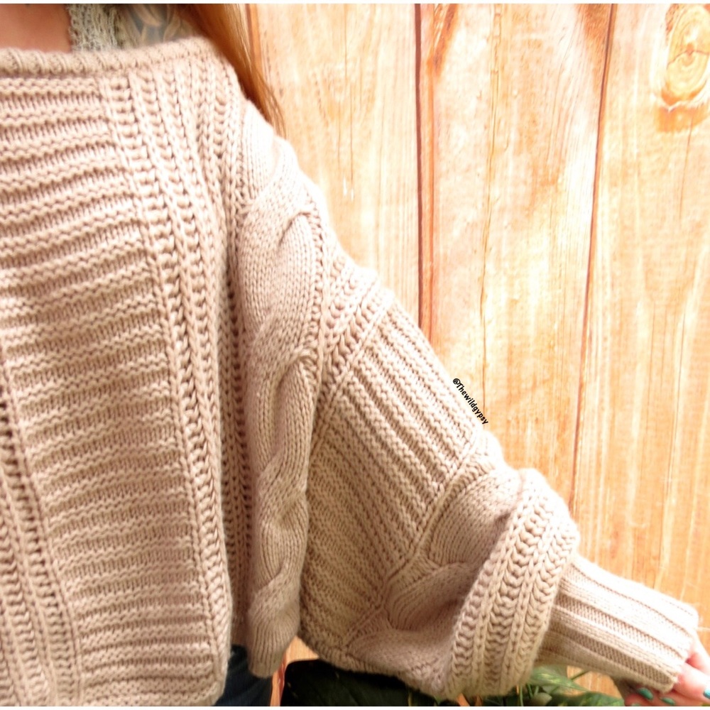 Cozy blush mauve off shoulder chunky knit sweater 🪷 - Picture 2 of 5